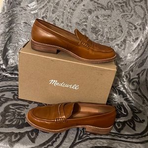 Madewell women’s size 10 loafers in Chestnut